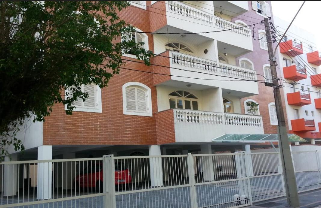 Apartamento Otima Localizacao Гуаружа Екстериор снимка